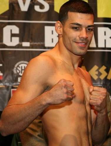 http://www.saddoboxing.com/boxing_images/Carlos-Quintana.jpg