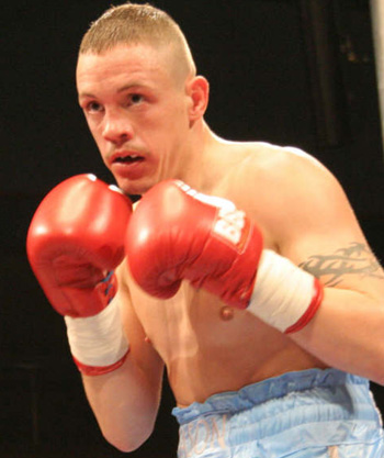 Photo © Jane Warburton/SaddoBoxing