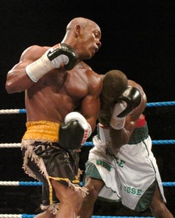 Photo ©Karl Stubbs/Impact Boxing