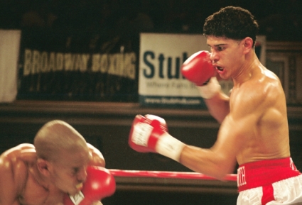 Photo ©Jim Everett/SaddoBoxing