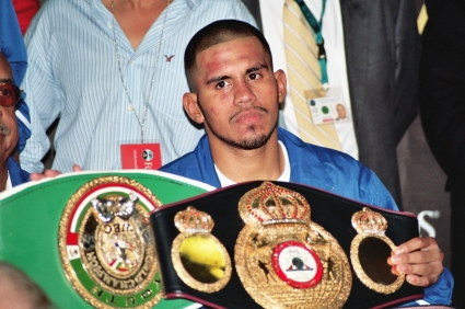 Photo ©Jim Everett/SaddoBoxing.com