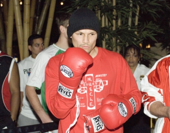 Photo © Mark DeSisto/SaddoBoxing