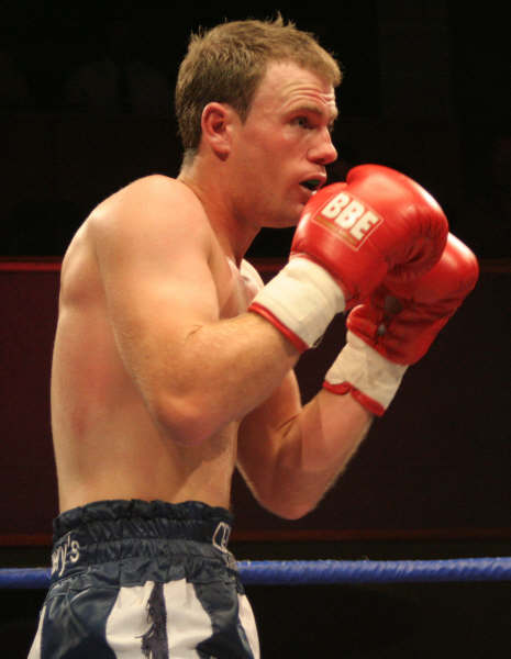 Ringside Boxing Report: Colin Lynes - Young Mutley