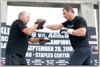 Vitaliworkout1 K2 Boxing: Vitali Wows Crowd At Los Angeles Open Workout