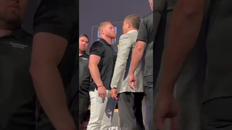 LOOK AT THAT STAREDOWN 🔥