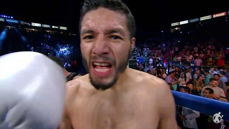 #OnThisDay – Abner Mares vs Jhonny Gonzalez 9 Years Ago