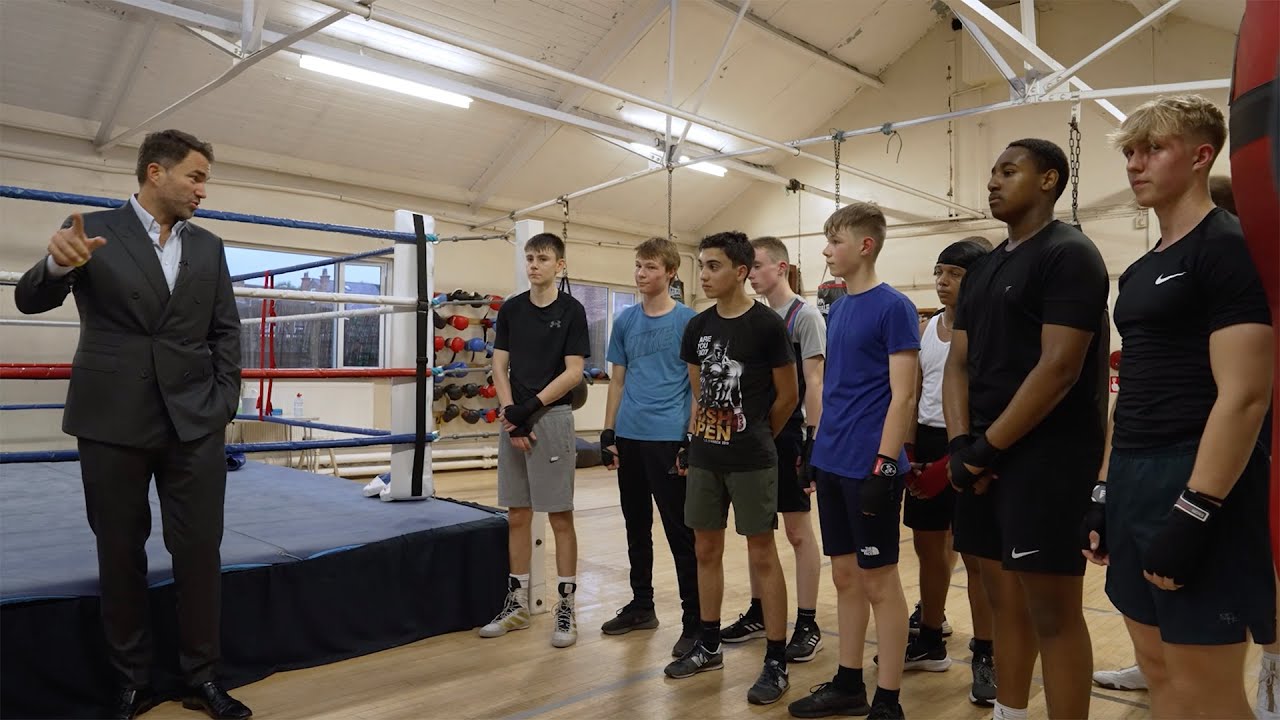 Eddie Hearn visits Phoenix ABC in Nottingham to keep tabs on young boxers