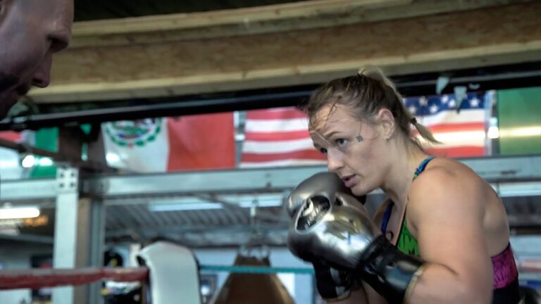 THE PADS OF DOOM ☠️ RAVEN CHAPMAN'S GRUELLING PADS SESSIONS IN PREPARATION FOR TOUGHEST TEST YET