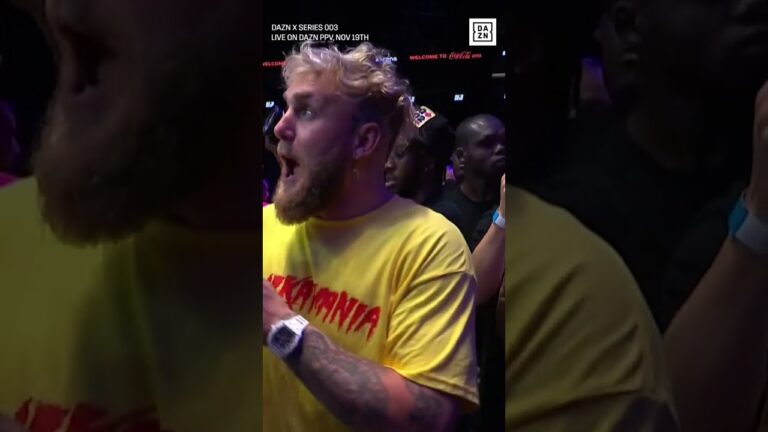 Jake Paul SAVAGELY taunts John & Tommy Fury 😅 #shorts