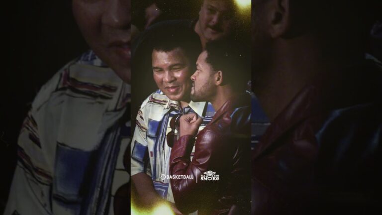 Will Smith Effortlessly Goes Into His Muhammad Ali  Impersentation 🙌 #boxing #muhammadali