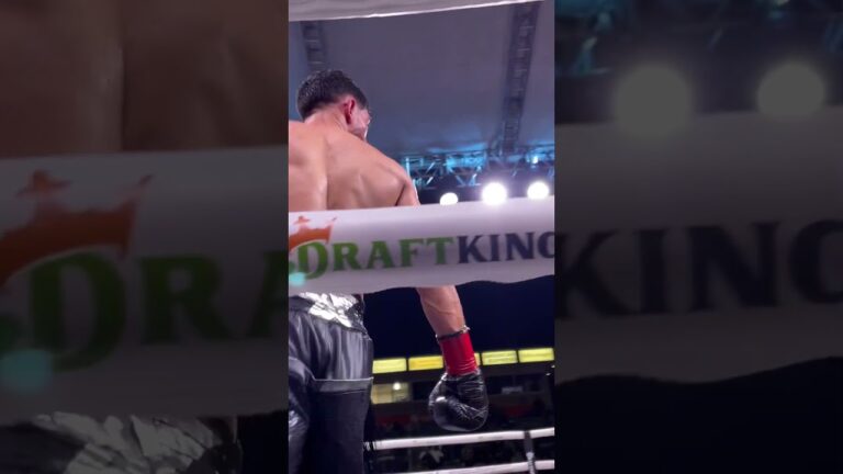 The Ringside Angle Of Brian Mendozaâ€™s KO of Fundora Is STUNNING 😳😴 #boxing #knockouts