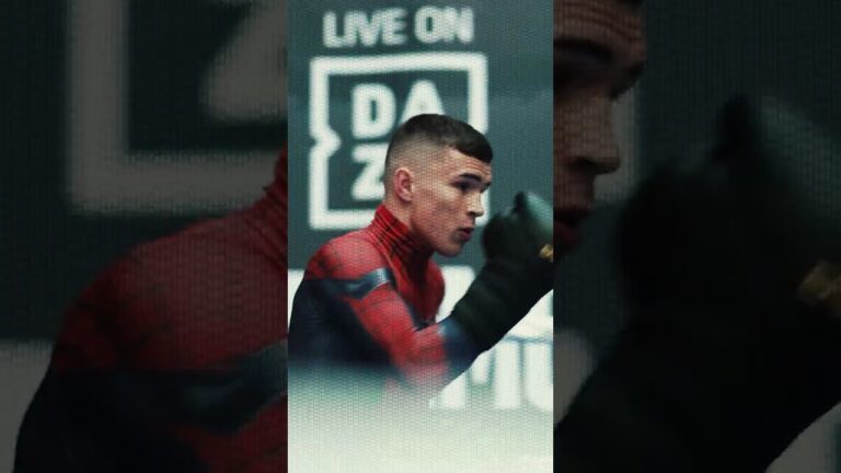 Spiderman aka Brandon Scott front flips top rope at Workout #shorts