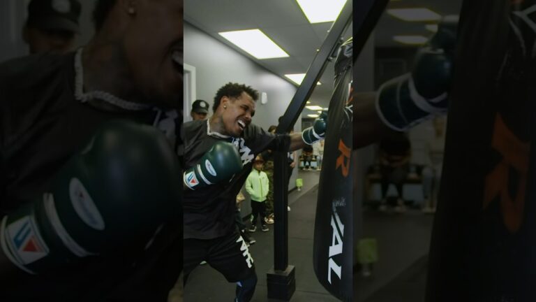 Jermall Charlo Put Stak Through The Ringer 🥵🤣 #boxing