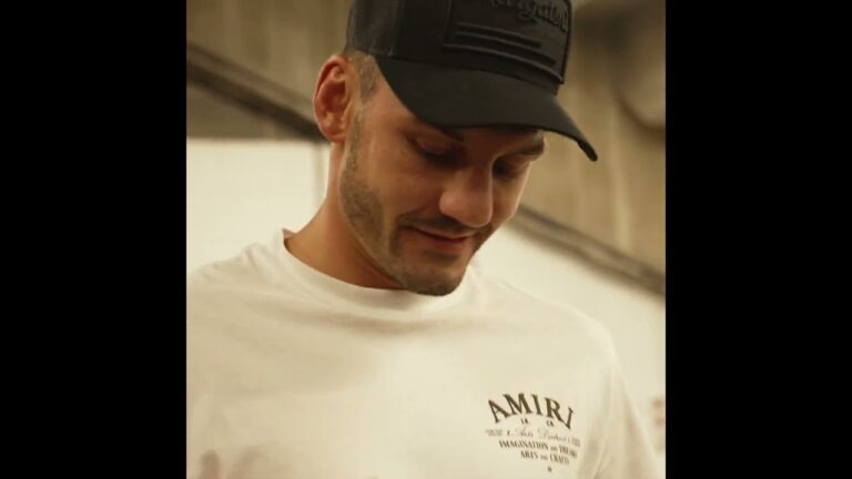 📦 Leigh Wood Receives WBA World Title 👑