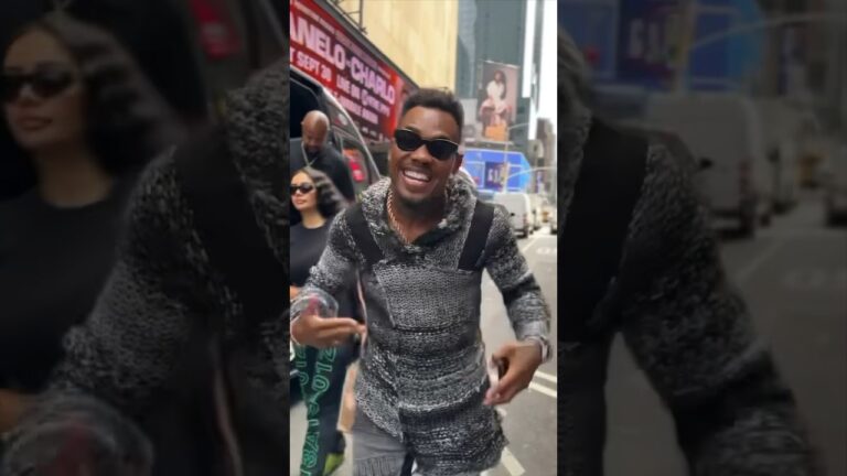 The Fits For The First #CaneloCharlo Presser 🔥