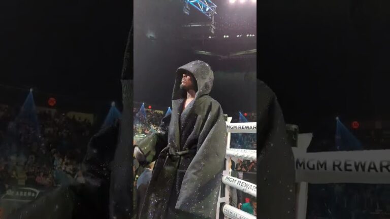Jermell Charlo comes to the ring looking like the grim reaper. #CaneloCharlo