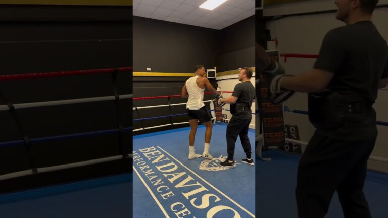 🤏 Anthony Joshua Back In Gym & This Close To Taking Ben Davison Out 😲