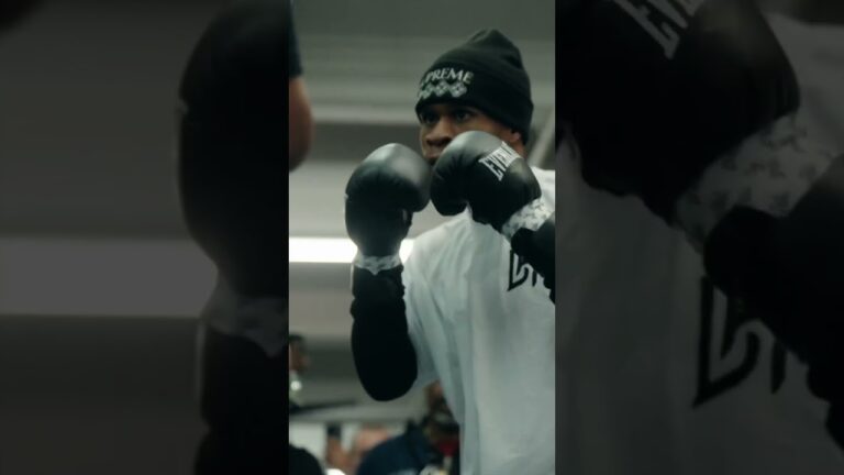 Devin Haney Let's Hands Go At Media Workout For Ryan Garcia Fight #boxing #shorts #haneygarcia