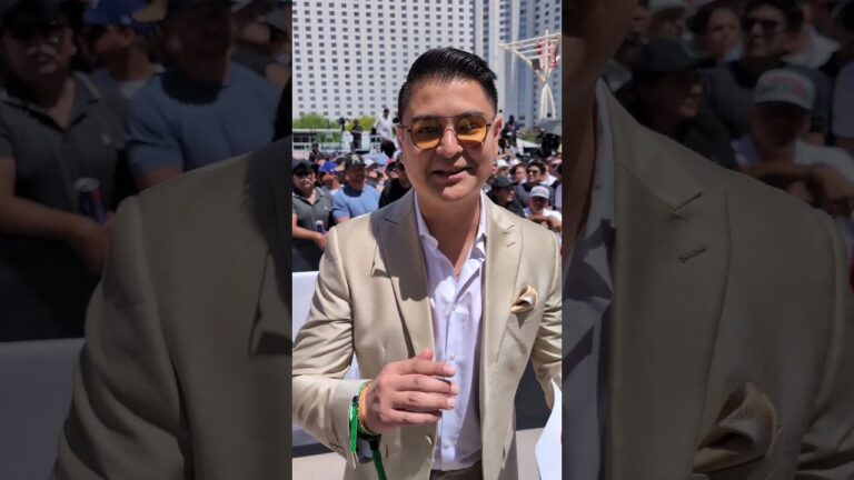 #CaneloMunguia weigh-in begins is moments away.