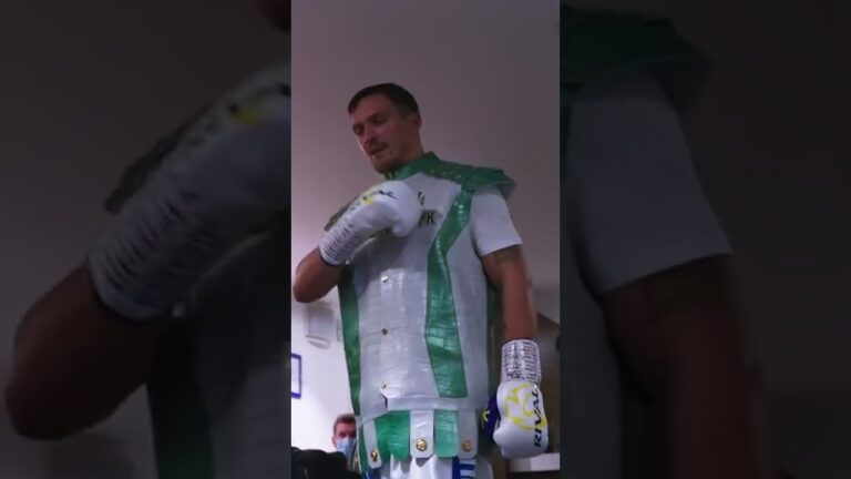 Moments Before Battle 🙏➡️😤 Oleksandr Usyk's Pre-Fight Ritual