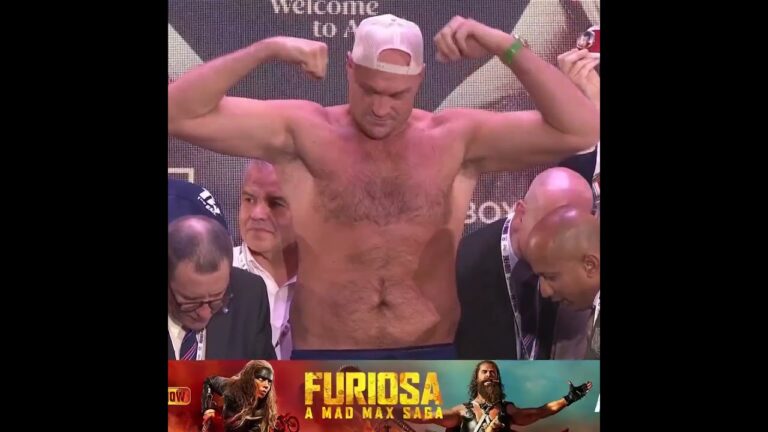 Tyson Fury Hits The Scales At 262lbs For Oleksandr Usyk Fight 💪