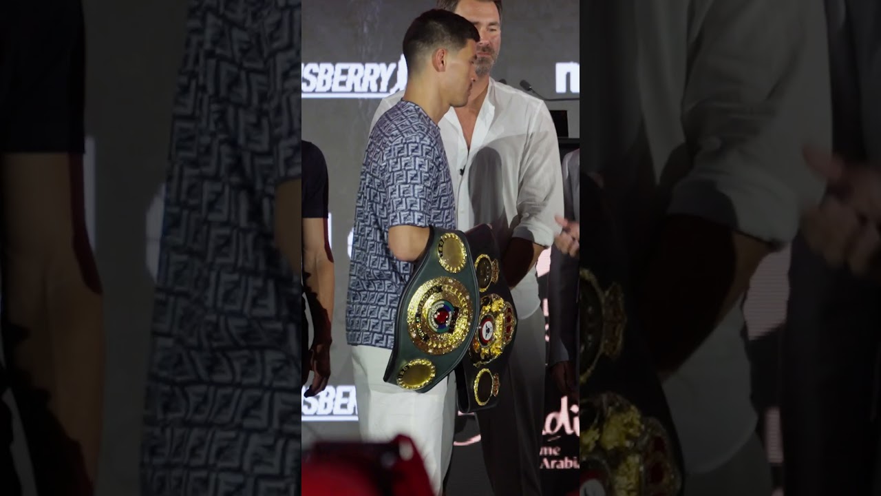 BIG MISTAKE! Malik Zinad Touches Dmitry Bivol's Belts 😲