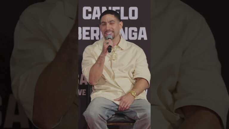 “When you look this good you go straight to the top, and I'm lookin' good.” #Boxing #LaraGarcia