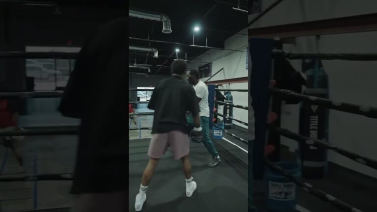 Shakur Stevenson On The Pads With Terence Crawford 🔥