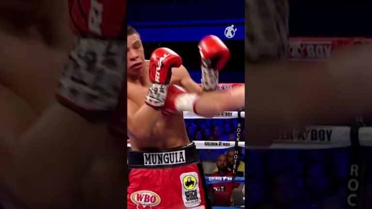 Jaime MunguÃ­a Landing Some HEAVY Blows!🥊🇲🇽 #goldenboypromotions