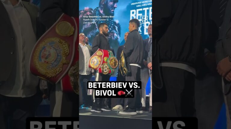 Greatness will be on display. Who wins this fight? 👀