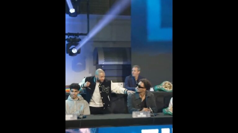 Chris Eubank Pretends To Throw Hands At Ben Whittaker 👀