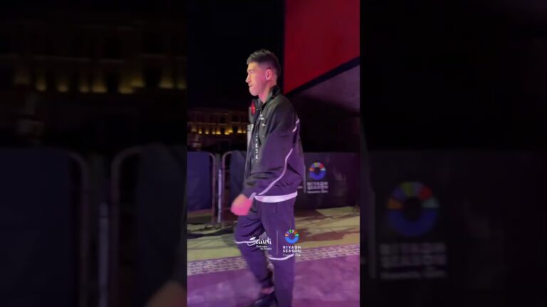 One of the most skillful fighters in the world arrives for the monumental occasion 👑