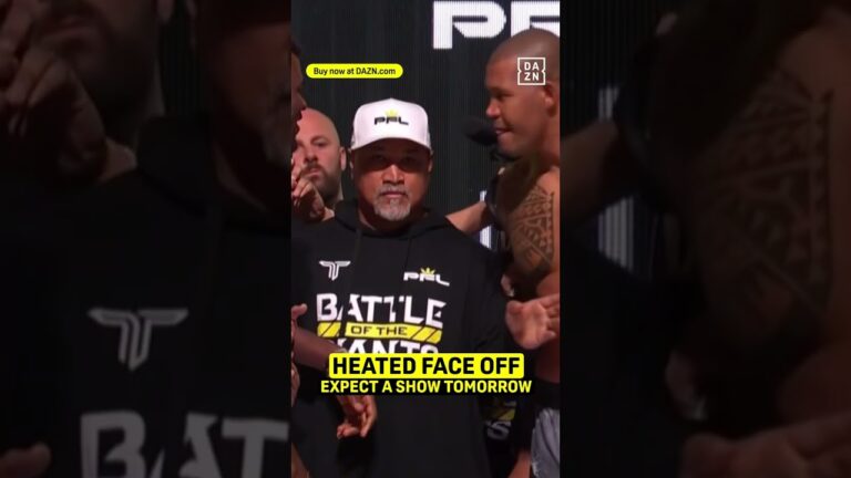 A GIANT FACE OFF 😤