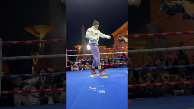 Oleksandr Usykâ€™s impressive dancing at open workout 🕺👏