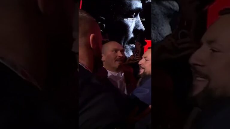 Who came out on top during that INTENSE face-off between Usyk & Fury? 👀