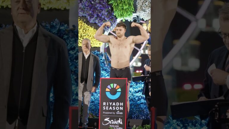 The Romford Bull Vs The White Rhino: Johnny Fisher Vs Dave Allen 💥