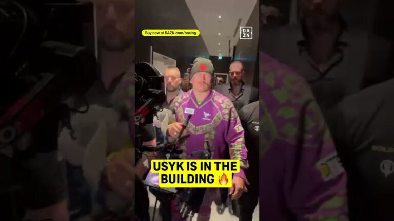 USYK HAS ARRIVED! 🔥