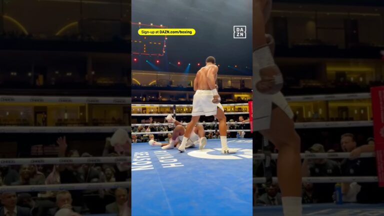 right hand of 2024? 💥 #shorts