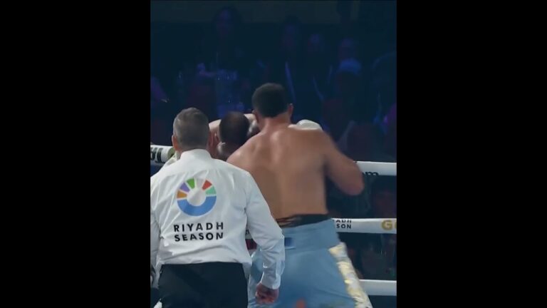 Justis Huni Bulldozes Shaun Potgieter In The Second Round 💨