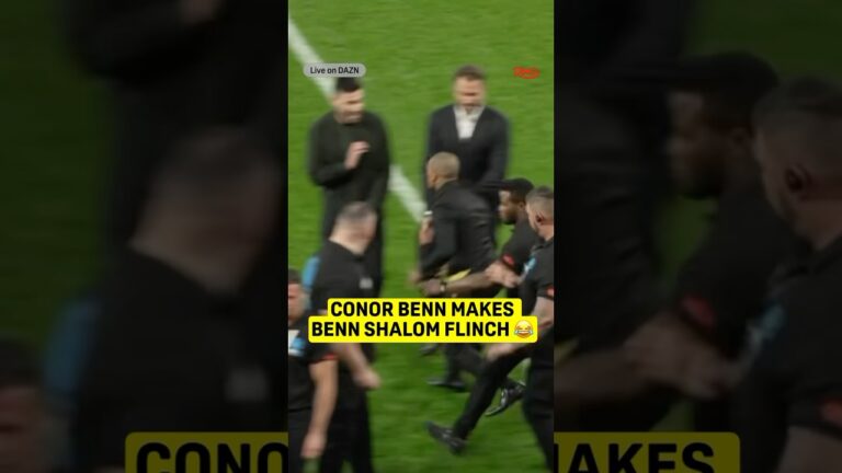 Conor Benn makes Ben Shalom flinch 🤣