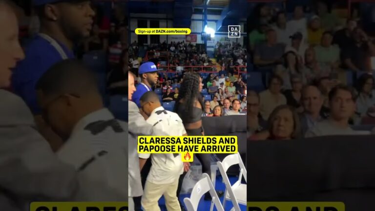 The GWOAT Claressa Shields has arrived 🔥🔥🔥