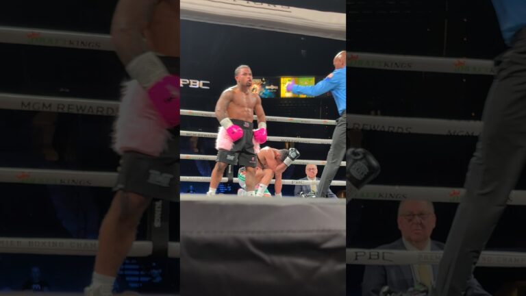 #JurslyVargas improves to 5-0 with 4KOs after opening today's fight card with a BIG KO 💥.