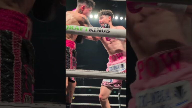 #BrayanGonzalez unleashes a fury of punches to finish Justin Marquez by TKO.  #FundoraBooker