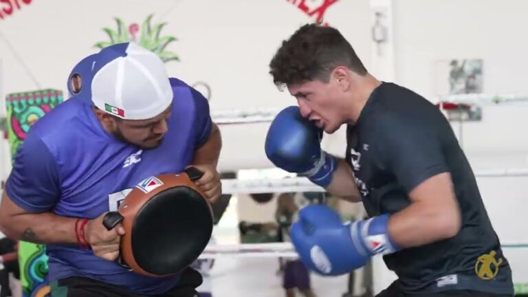 😤 Both fighters are in   – Ready to    on Saturday! 👊🏼🔥