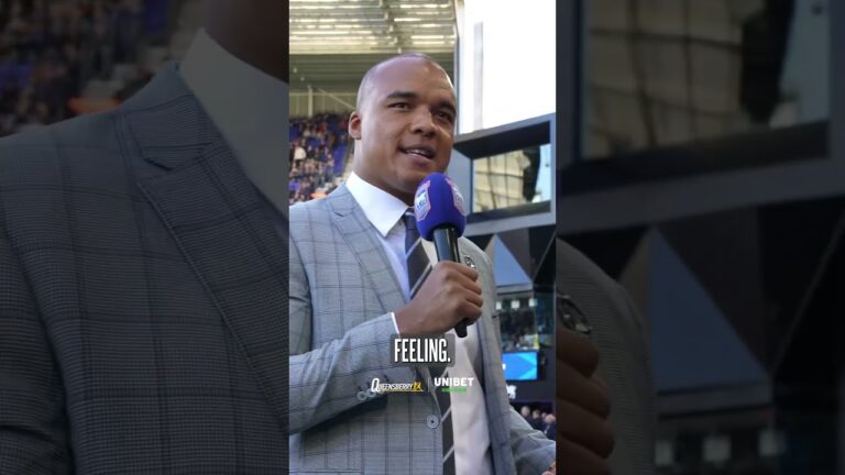 The Ipswich Town crowd give Fabio Wardley a warm welcome 👏