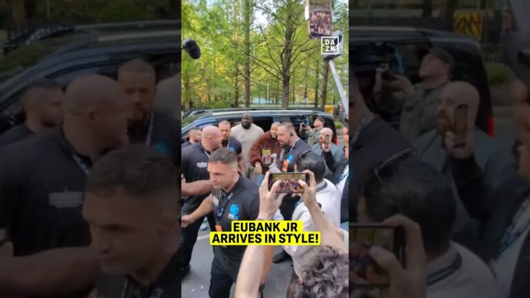 Chris Eubank Jr has arrived! 🔥