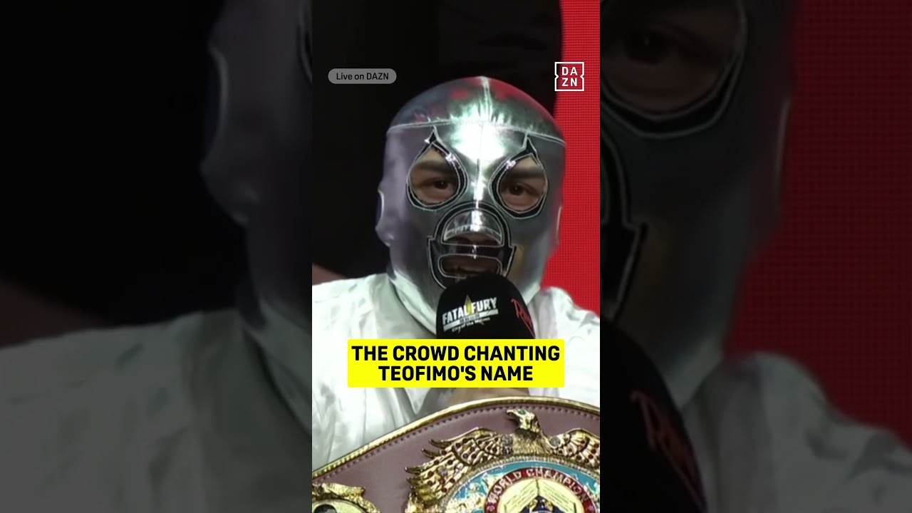 Teofimo Lopez attends the press conference in a silver mask to honor El Santo. #shorts