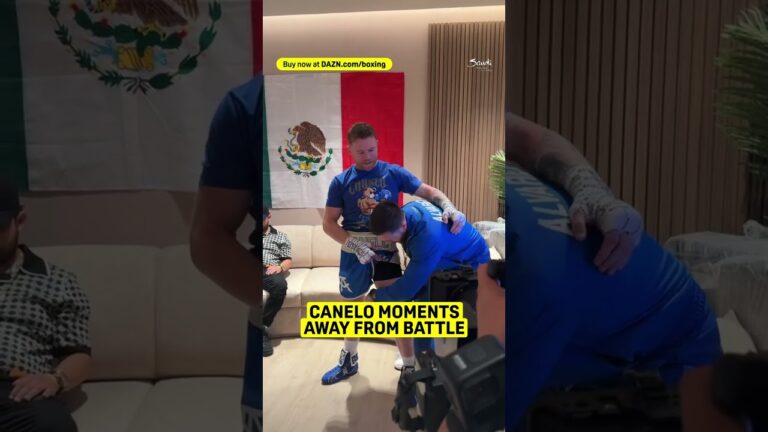 Moments away from Canelo's return to the ring! 🚨