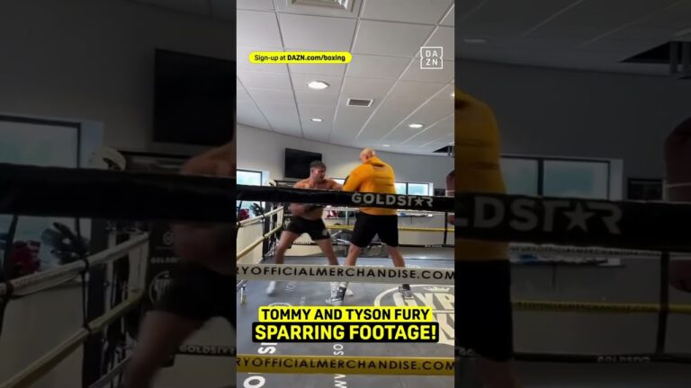Tyson Fury and Tommy Furry SPAR! 👊