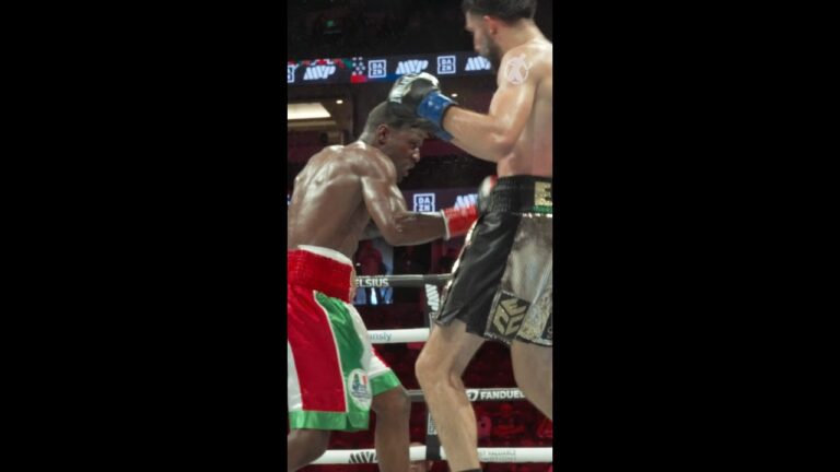 Joel Iriarte puts in the rounds and   . 🥊📈